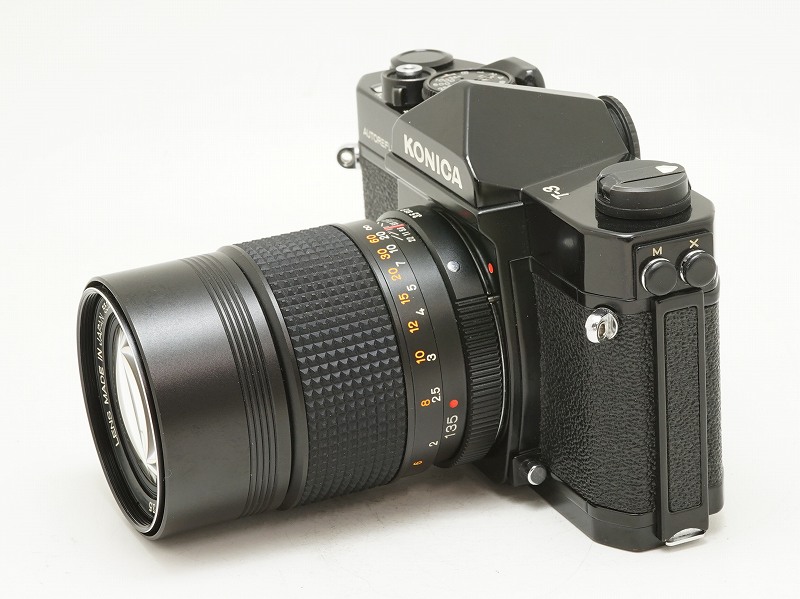 �ڰ�����Konica(���˥�)��AUTOREFLEX T3 �֥�å���135/3.5�ա�(NI-4385)