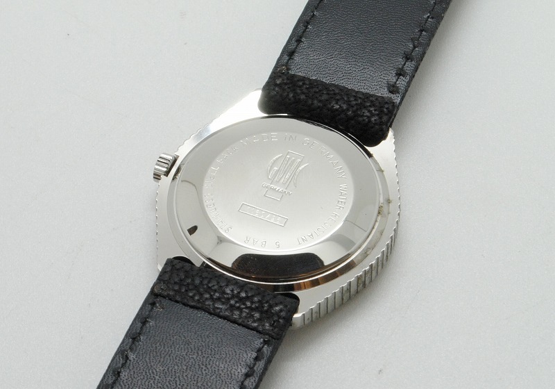�ڰ�����Leica(�饤��)���ӻ��ס�(NI-2084)