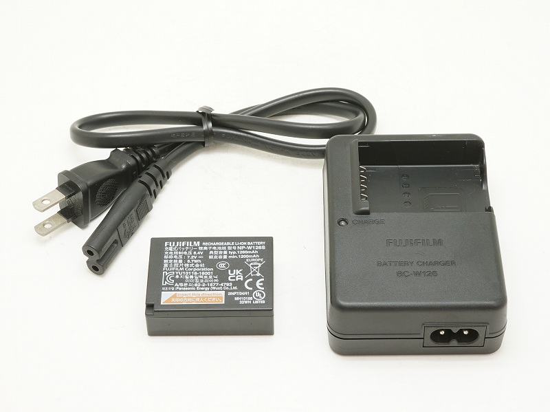 FUJIFILM(�ե��ե����)��X-T30 ���㥳���륷��С���(NJ-7719)