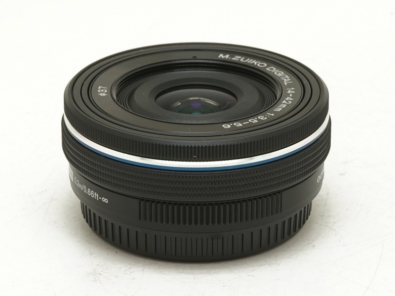 OLYMPUS(�����ѥ�)��M.ZUIKO DIGITAL ED 14-42mm F3.5-5.6 EZ �֥�å���(NJ-7689)