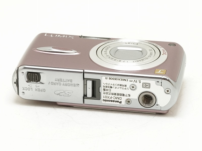 �ڰ�����Panasonic(�ѥʥ��˥å�)��LUMIX DMC-FX01��(NI-4298)