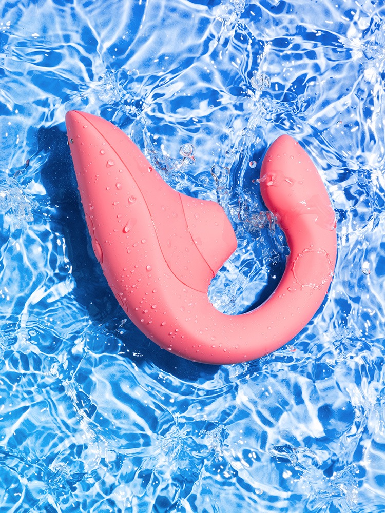 Womanizer Blend Vibrant Rose/ �����ޥʥ������֥��� �������֥��ȥ�����