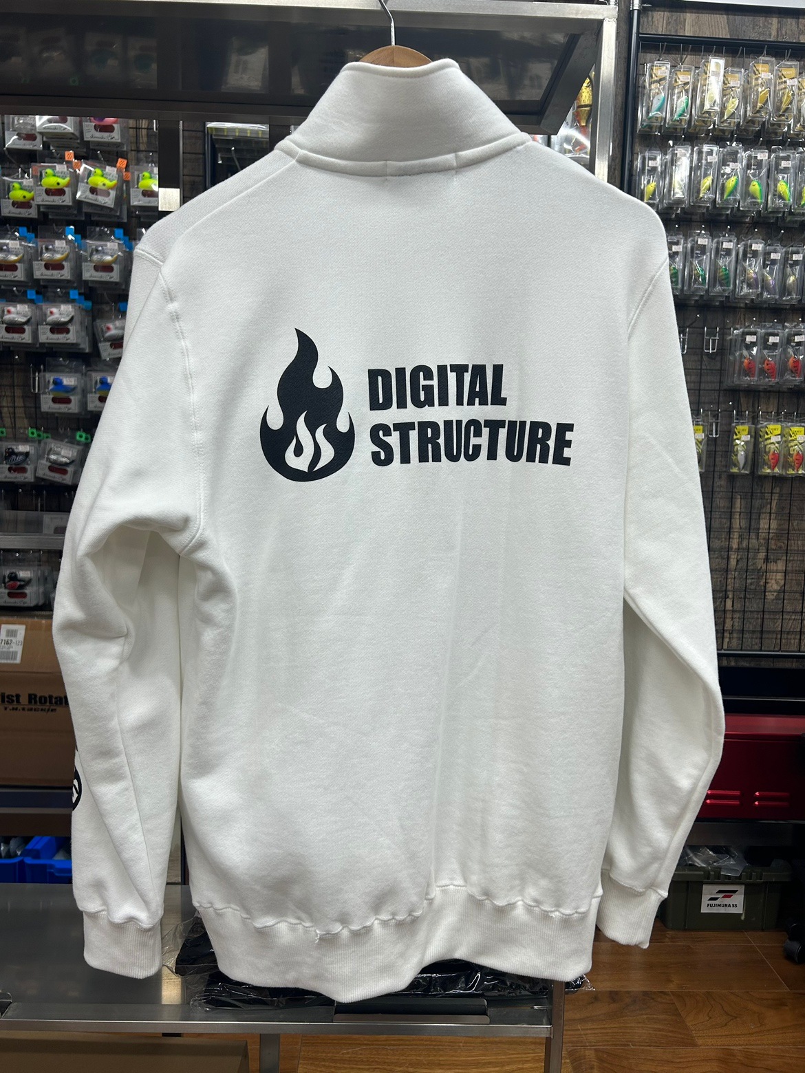 DIGITAL STRUCTURE HALF ZIP SWEAT