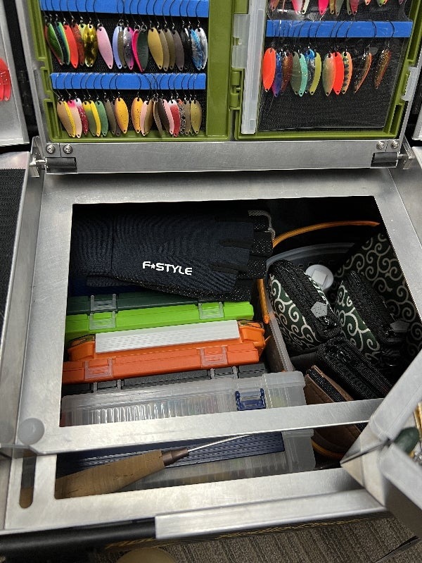 �ǥ����ȥ���ʡ��١����ȥ쥤