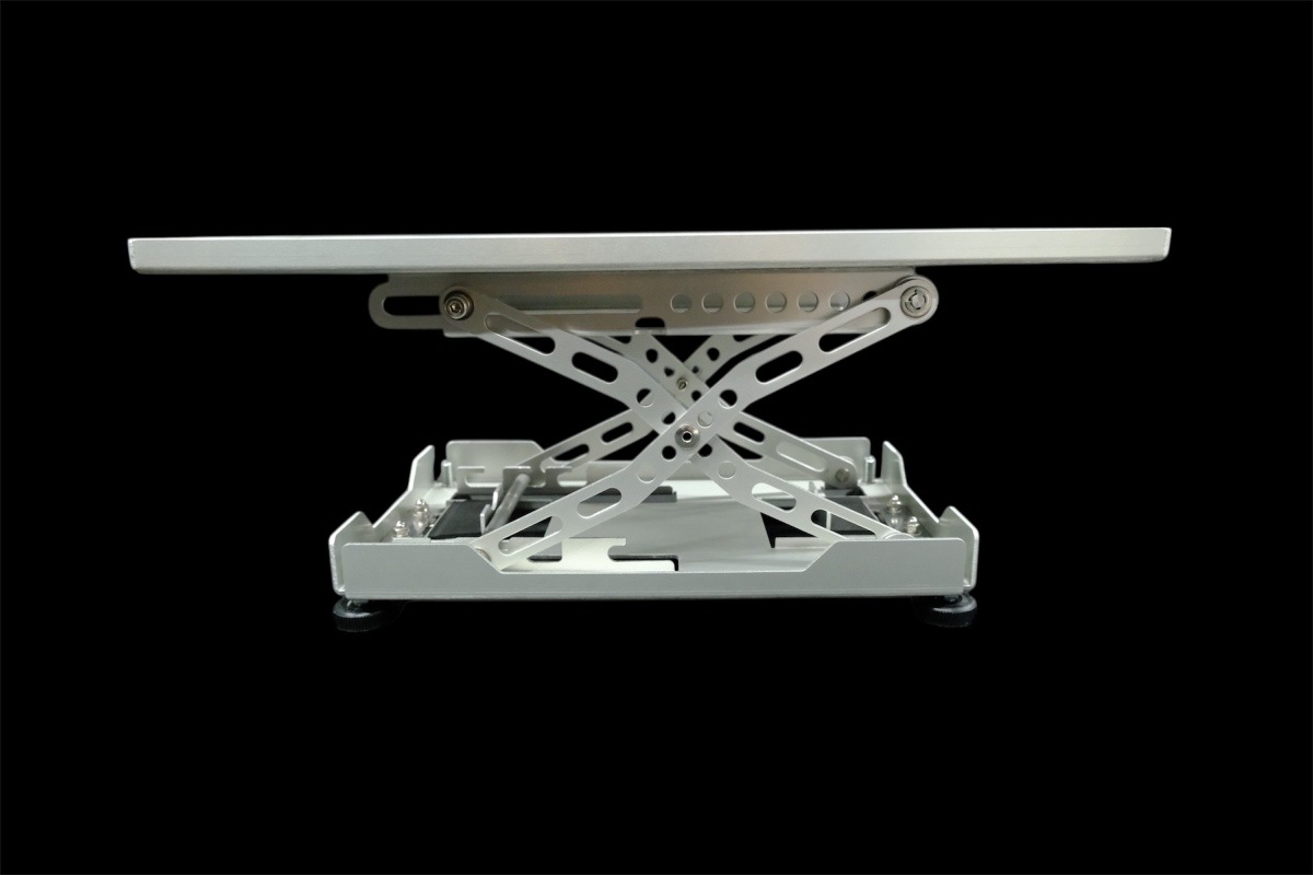 DS�ե�����ǥ��󥰥ơ��֥�