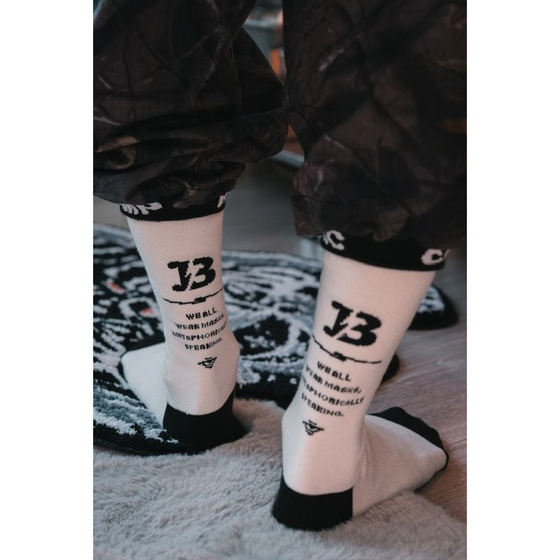 13 LOGO socks