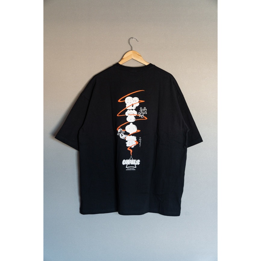 野営中毒HOLINUTS T-shirt