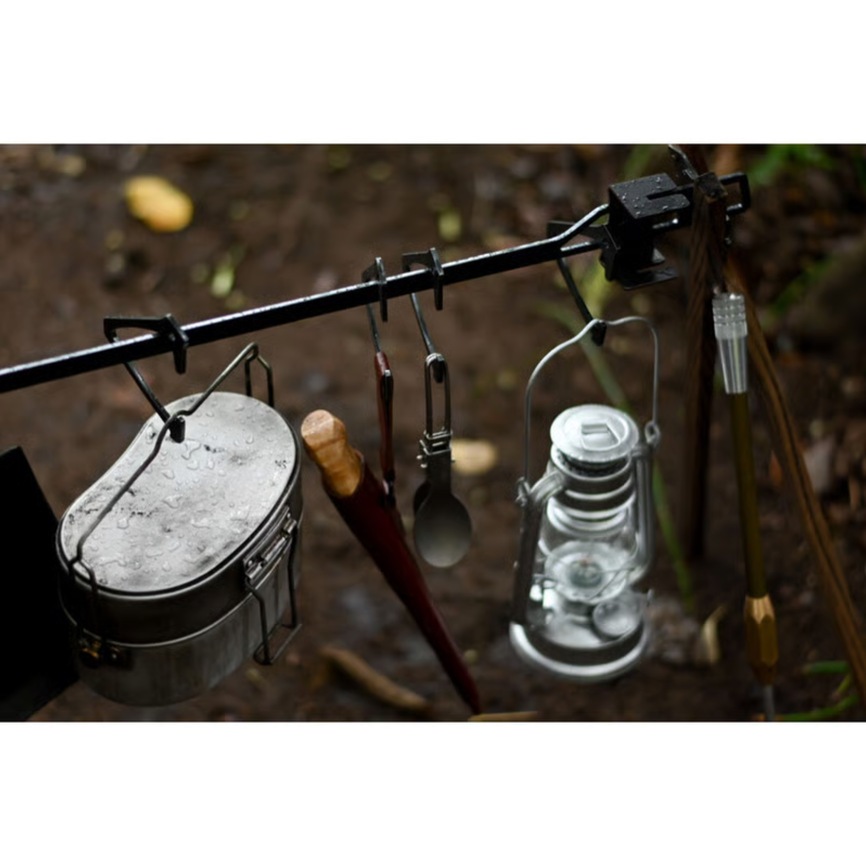 compact gear hanger「kukuru」