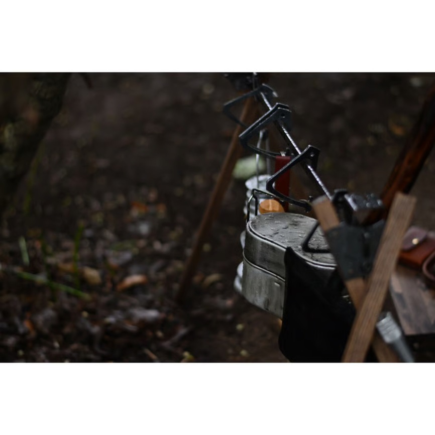 compact gear hanger「kukuru」