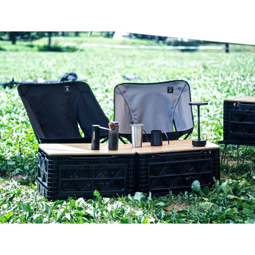 COMPACT FOLDING CHAIR