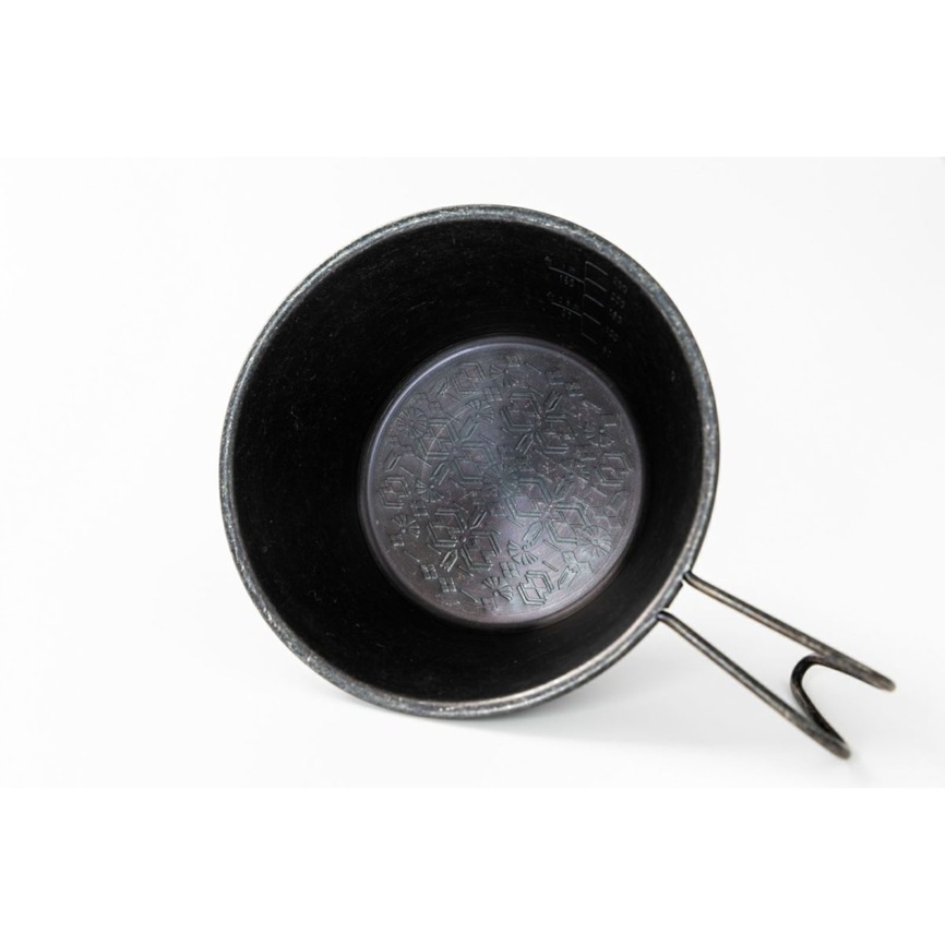 黒酸化ビンテージ加工シェラカップ -YAMATO柄-　エンボス 330ml ステンレス 目盛り付