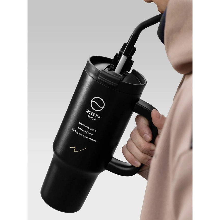 ストロー付きタンブラー