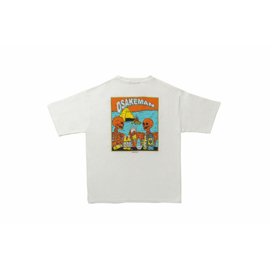 お酒マンTシャツ　ビッグアウトドアTシャツ　ホワイト