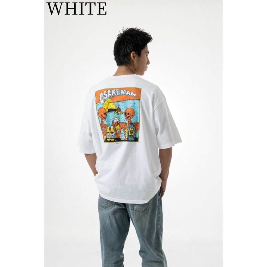 お酒マンTシャツ　ビッグアウトドアTシャツ　ホワイト