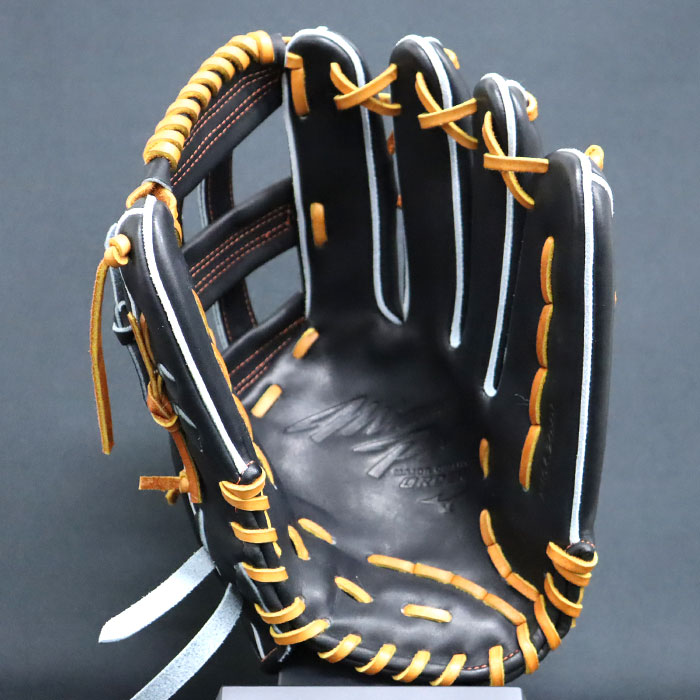 シュウ ミズノ プロ オーダー ヌバック硬式グローブ 直営店限定のミズノプロ！ヌバックモデルのグローブは珍しい⁉[2022.05