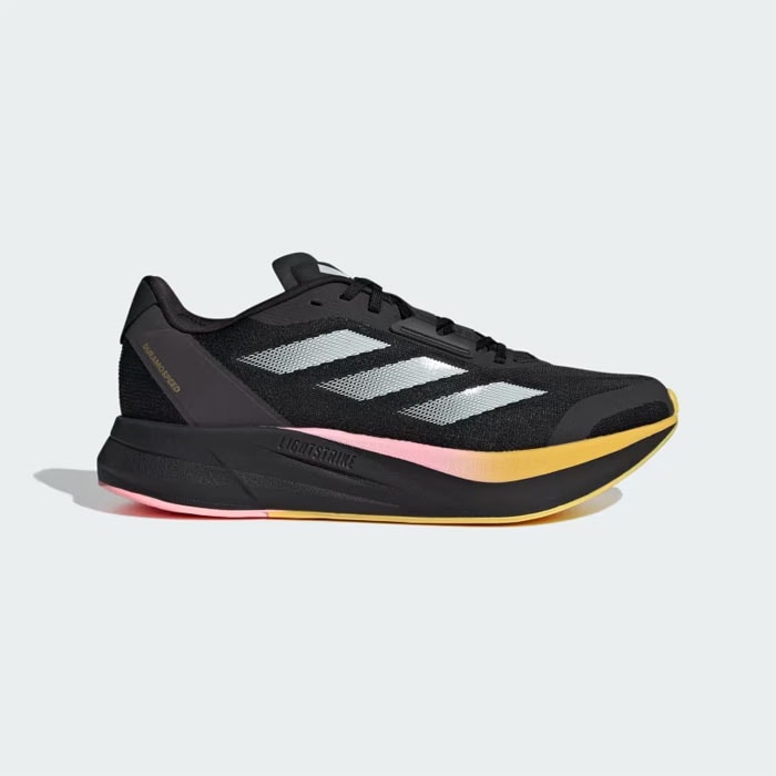 adidas ランニングシューズ 未使用タグ付き　27.0 adidas アディダス ランニングシューズ メンズ 防水モデル
