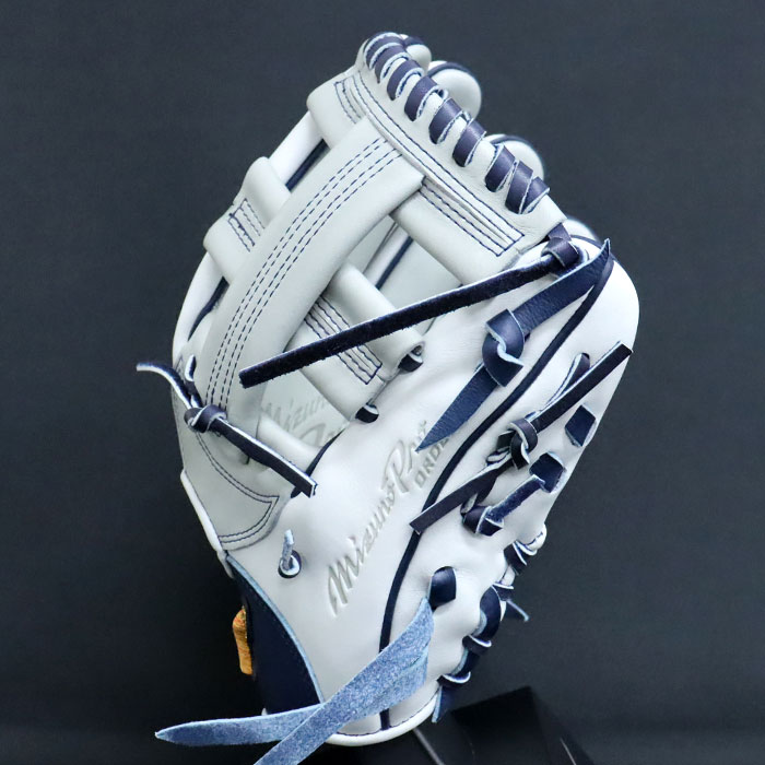 ミズノプロ　軟式用オーダーグラブ　右投手 MIZUNO ミズノプロ 軟式グラブ 内野手用 右投げ 1AJGR97003(62X