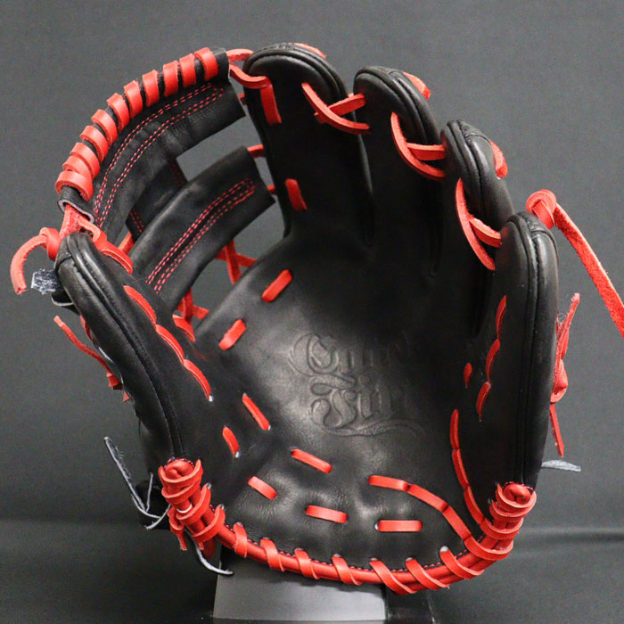 ファイヤーズ 型良 即戦力 美品 軟式 投手用グローブ ファイヤーズ 型良 即戦力 美品 軟式 投手用グローブ