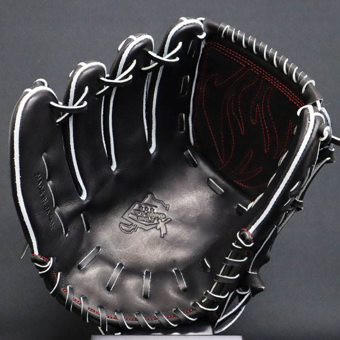 最近話題のメーカーCHIAKI チアキ　硬式　投手用グローブ 最近話題のメーカーCHIAKI チアキ 硬式 投手用グローブ