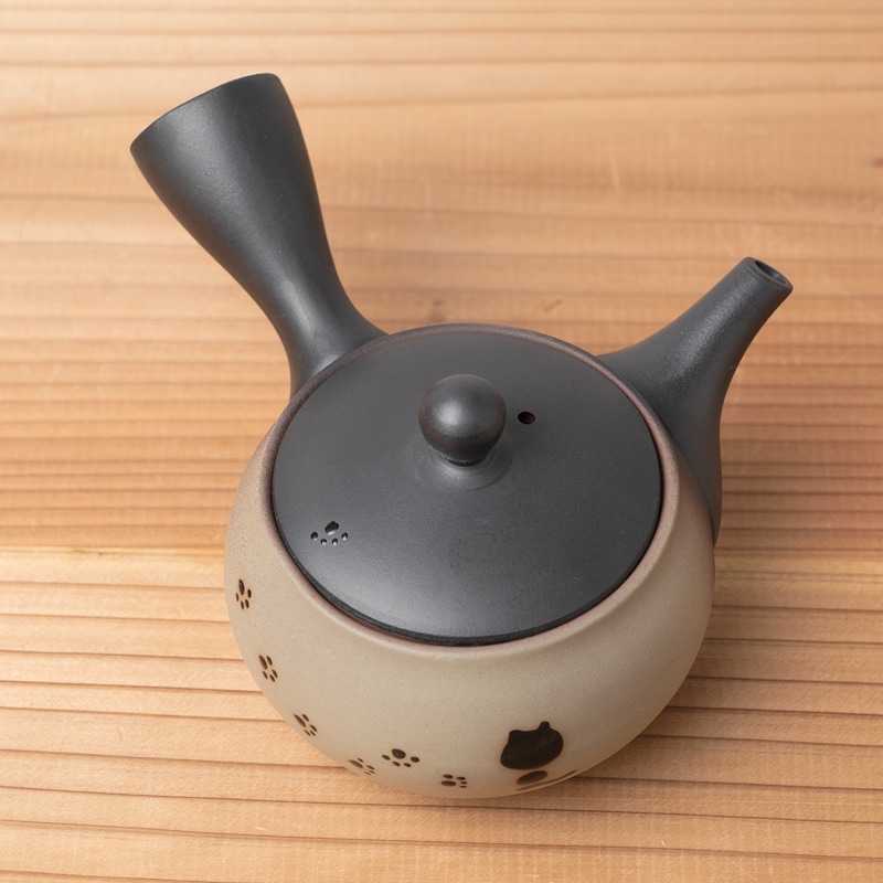 常滑焼 山房黒泥丸型小ネコ急須 300ml｜急須の通販｜藤田茶園
