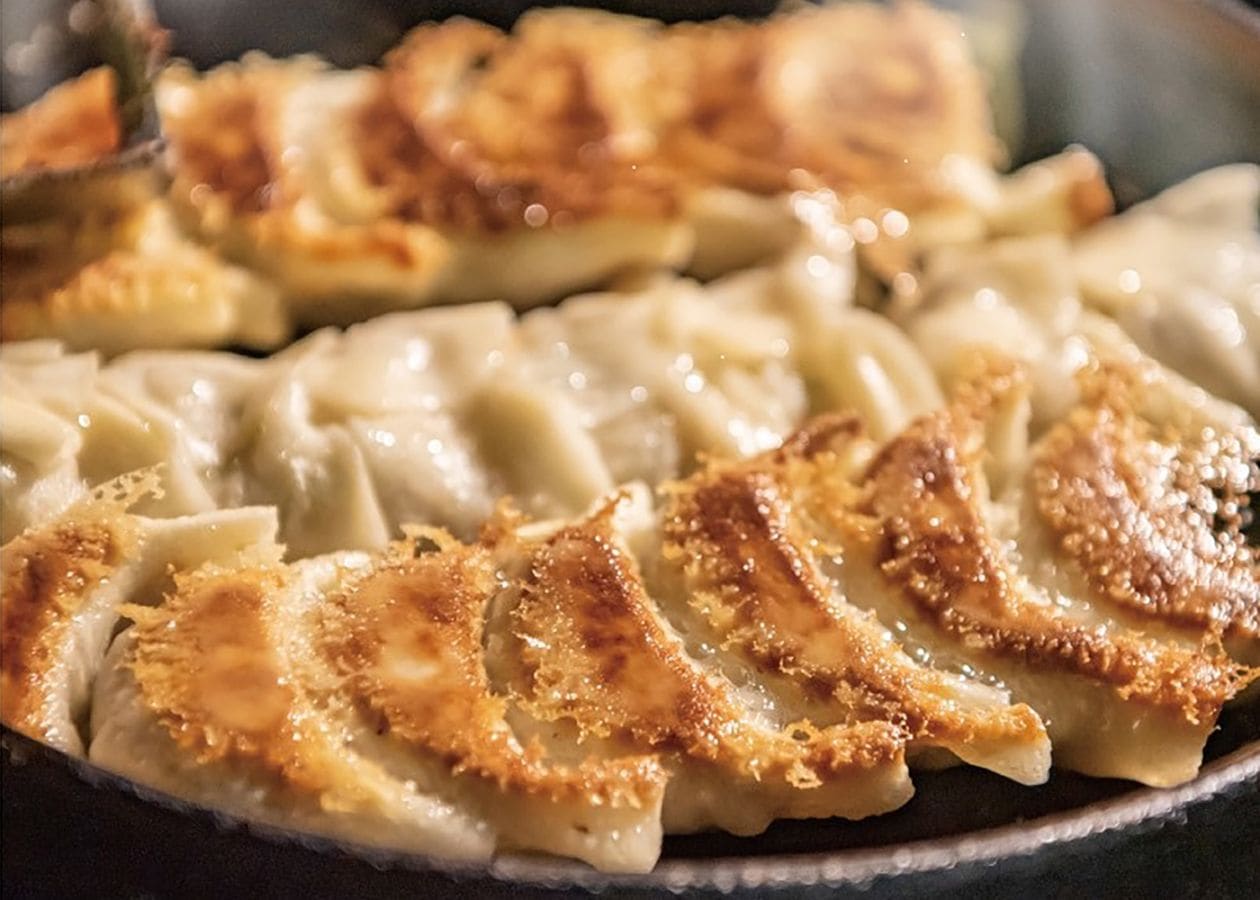 【お中元プレミアムグルメセット】 香月餃子チョイスセット (にんにく入り薄皮餃子 36個×2P) 【商品番号 A9】