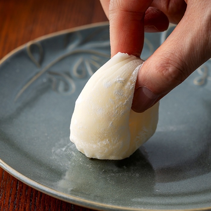 生クリーム大福　（マンゴー）　6個入り ※冷凍