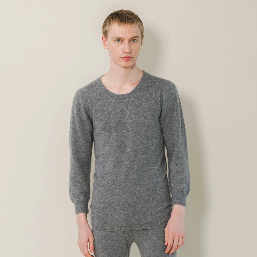 カシミヤ１００％　インナープルーオーバー