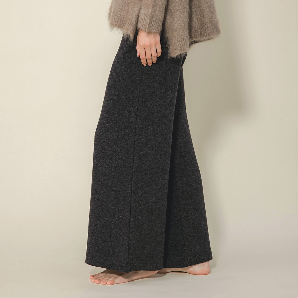 カシミヤ１００％　Ｗフェイスワイドパンツ