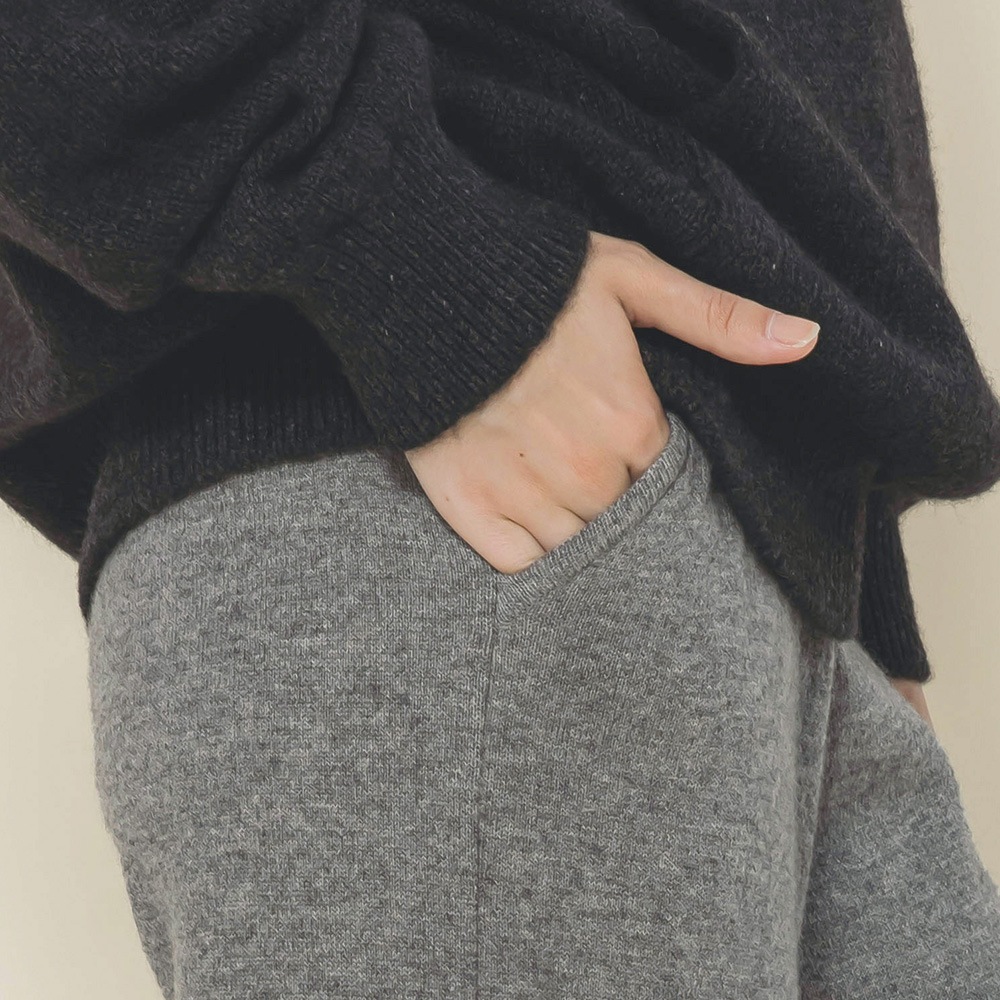 カシミヤ１００％　Ｗフェイスワイドパンツ