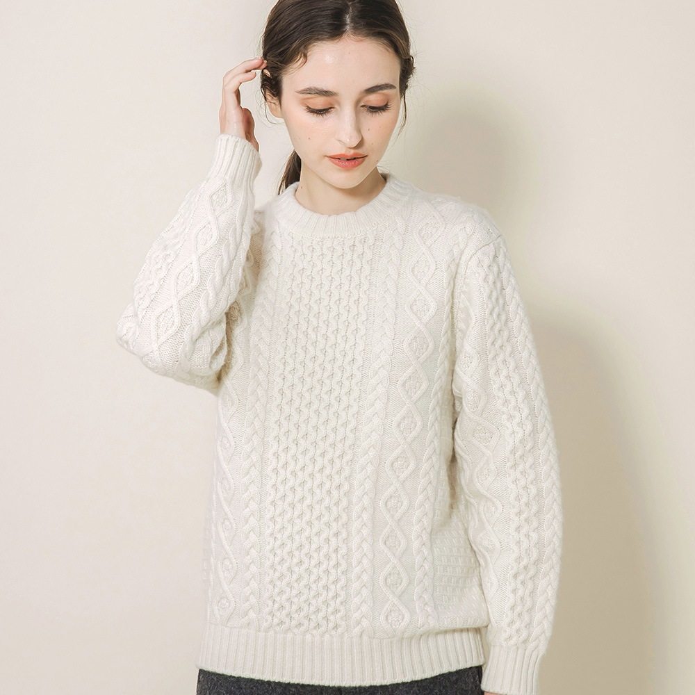 カシミヤ１００％　クラシックアランクルーネック