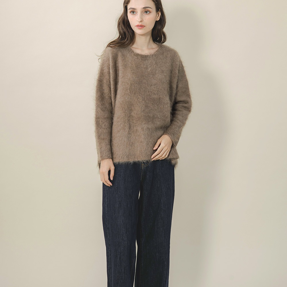 カシミヤ１００％　ファー加工クルーネック