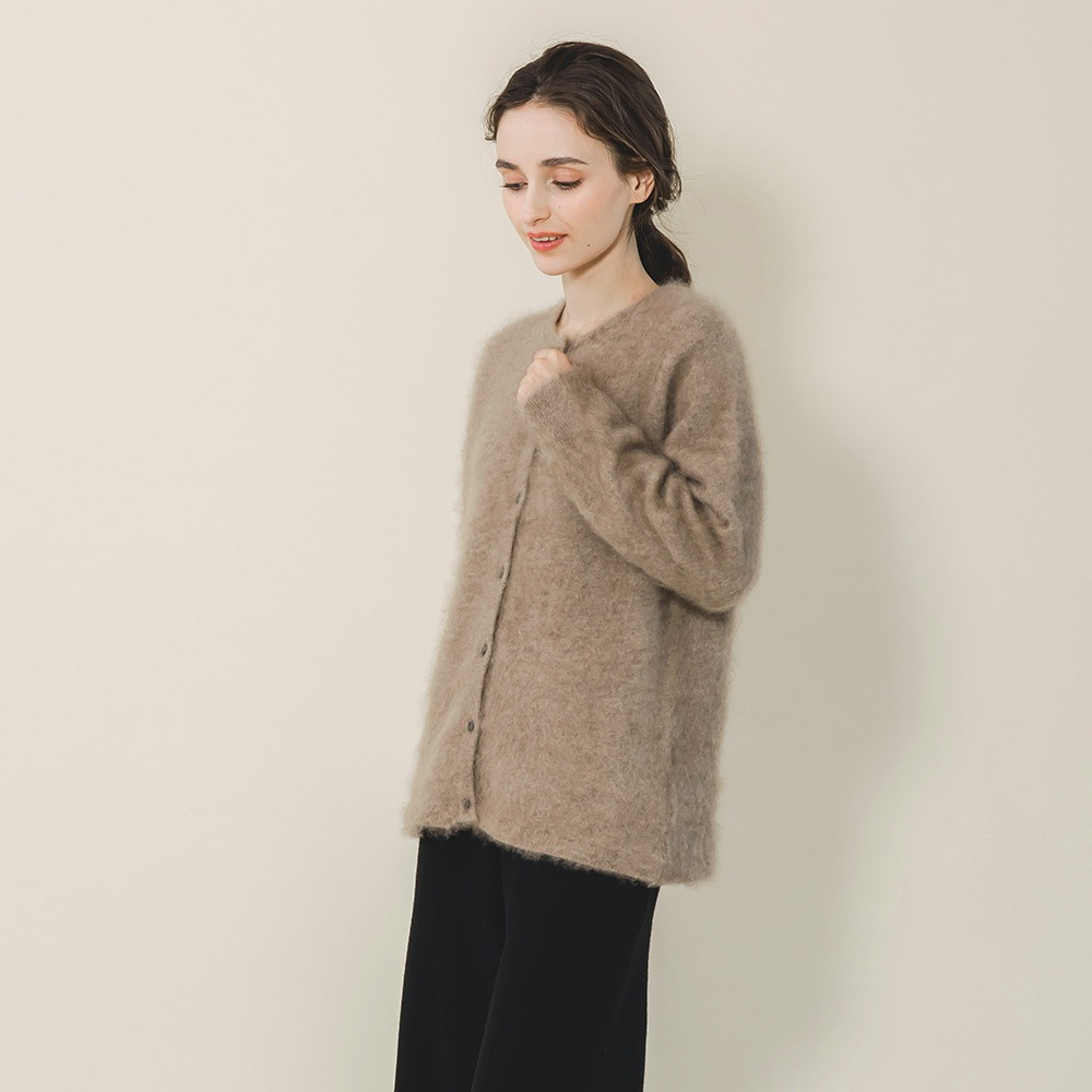 カシミヤ１００％　ファー加工カーディガン