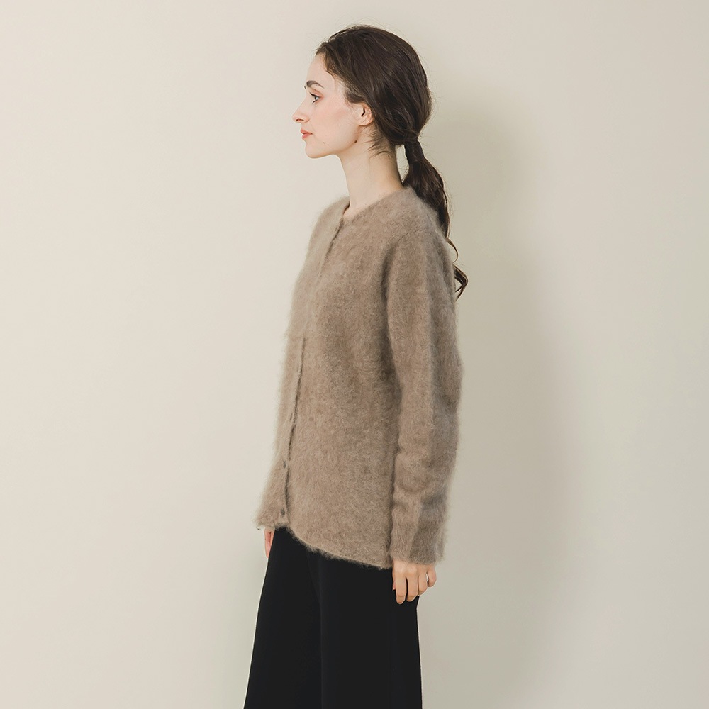 カシミヤ１００％　ファー加工カーディガン