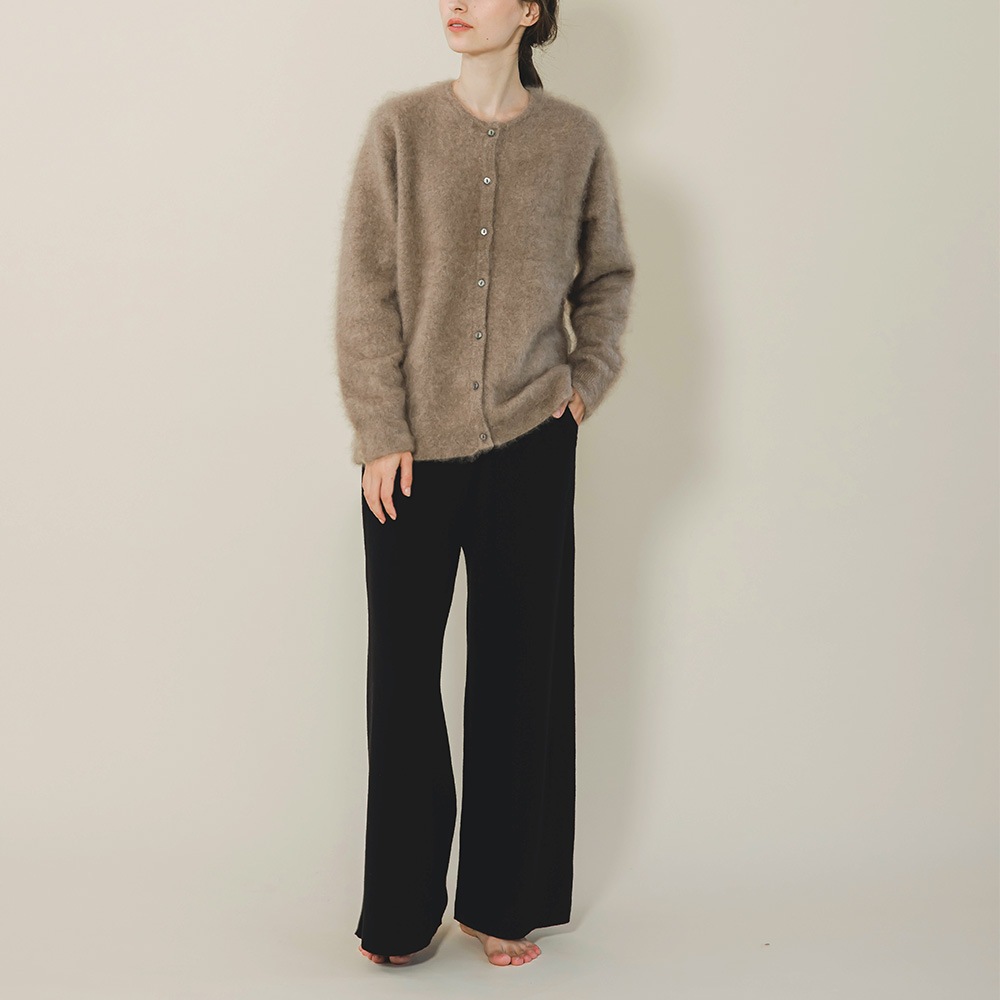 カシミヤ１００％　ファー加工カーディガン