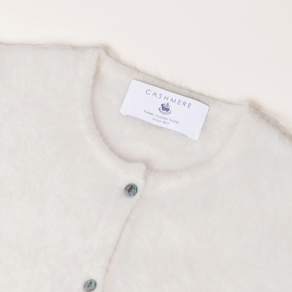 カシミヤ１００％　ファー加工カーディガン