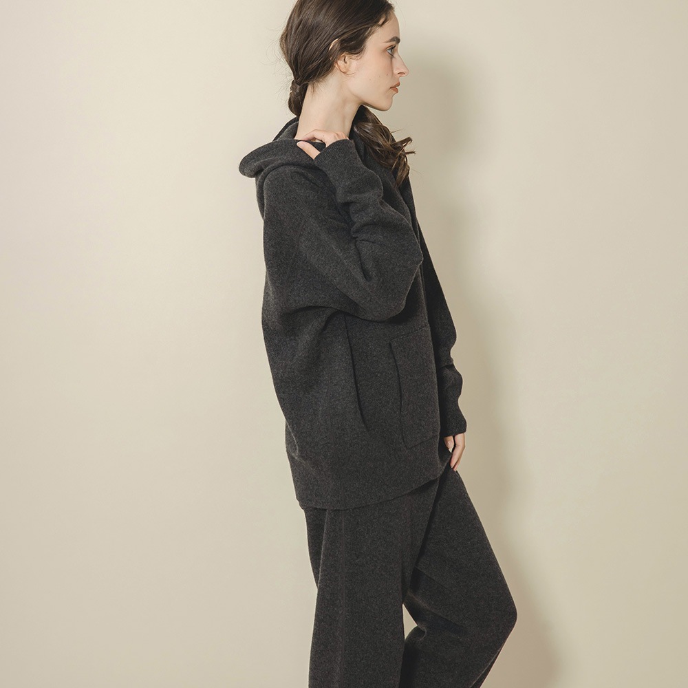 カシミヤ100％ Ｗフェイスフーディ