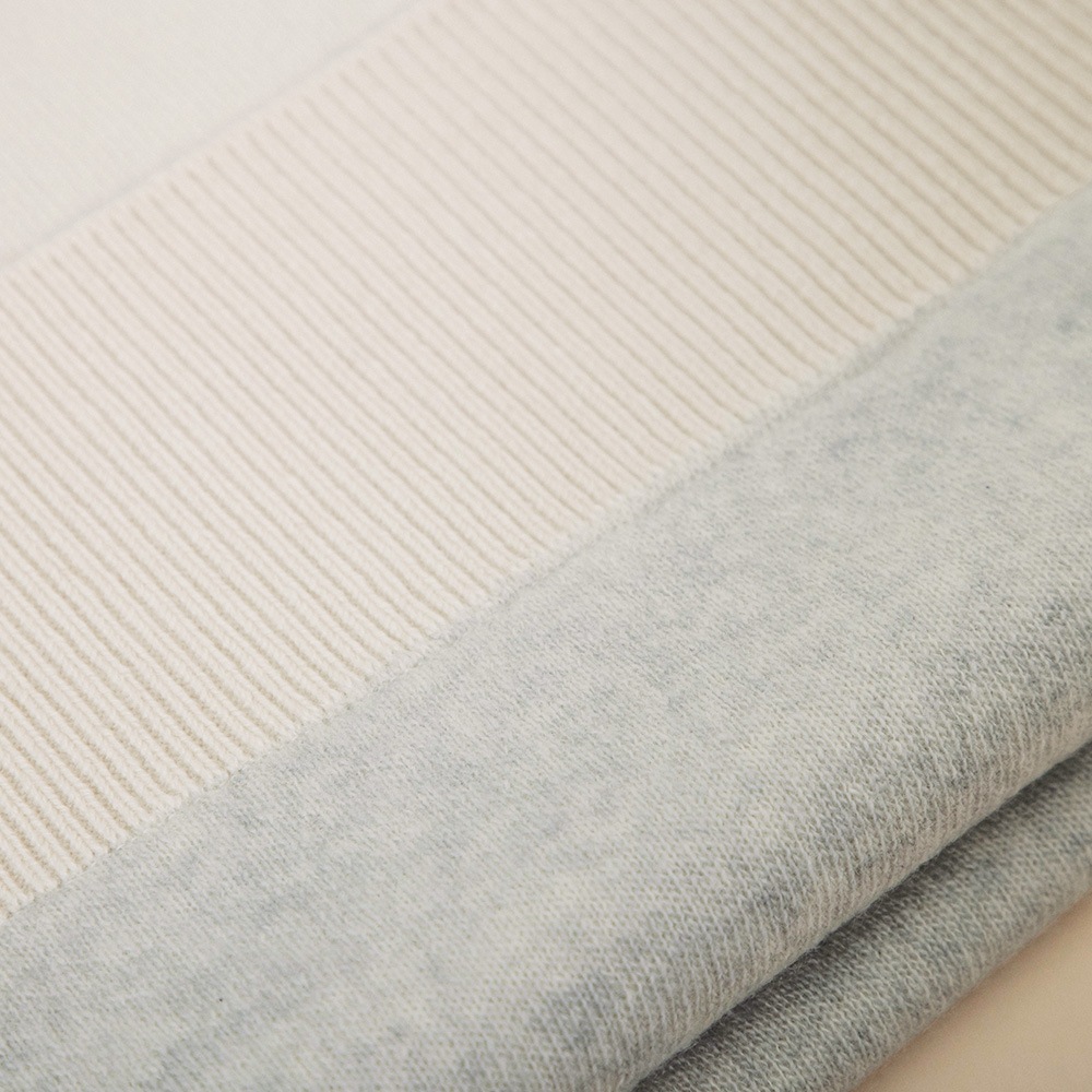 カシミヤ100％ Ｗフェイスフーディ