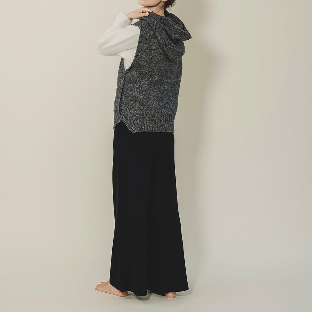 【限定商品】カシミヤ１００％　スヌードフーディベスト