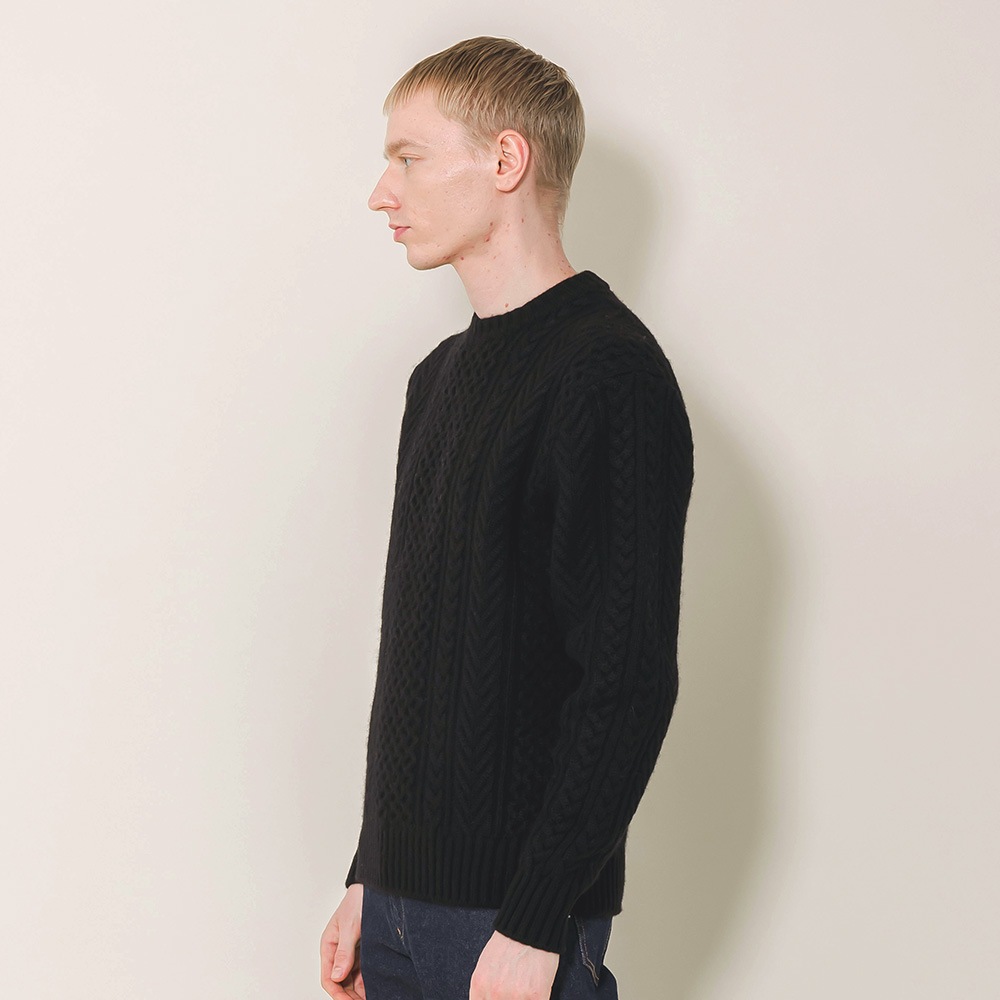 カシミヤ１００％　クラシックアランクルーネック