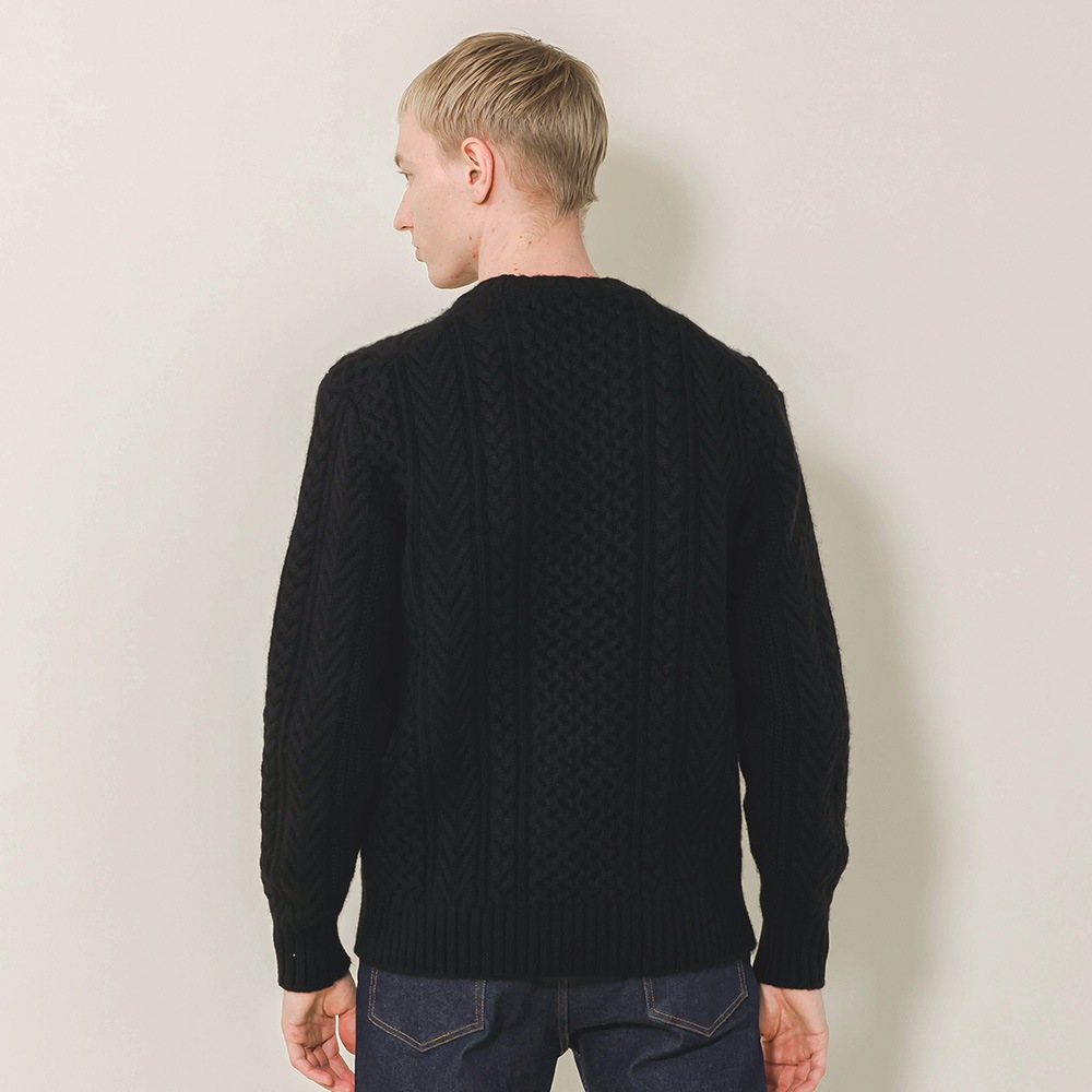 カシミヤ１００％　クラシックアランクルーネック