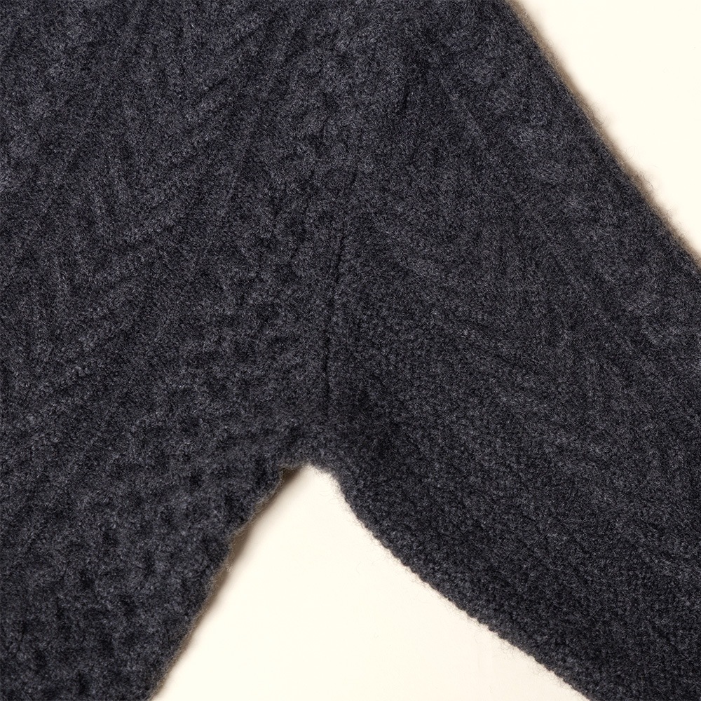 カシミヤ１００％　クラシックアランクルーネック