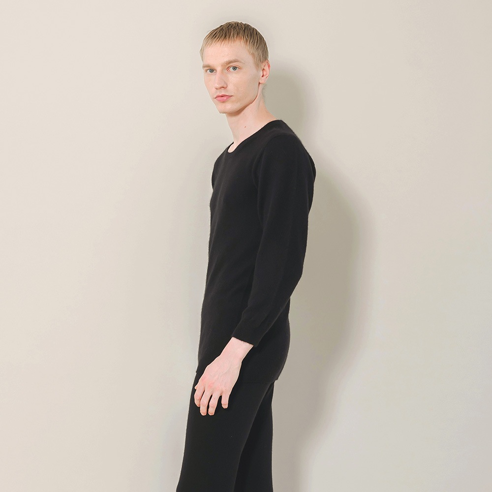 カシミヤ１００％　インナープルーオーバー