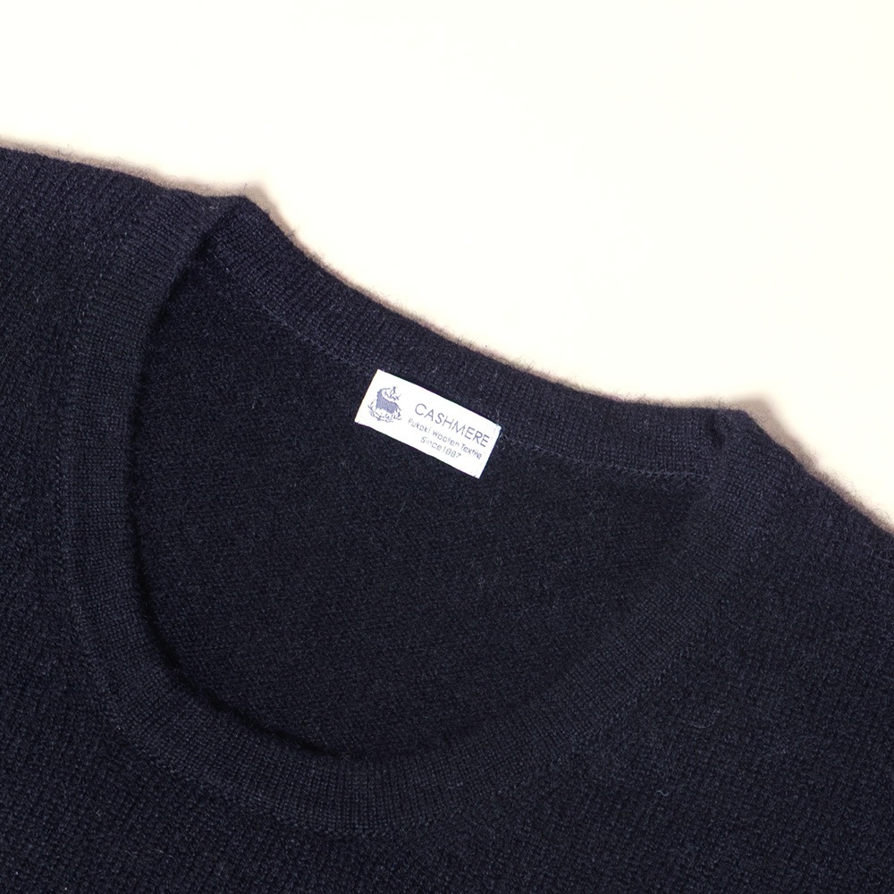 カシミヤ１００％　インナープルーオーバー