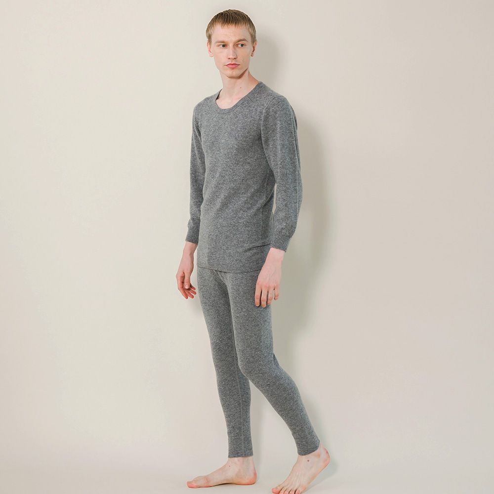 カシミヤ１００％　インナープルーオーバー