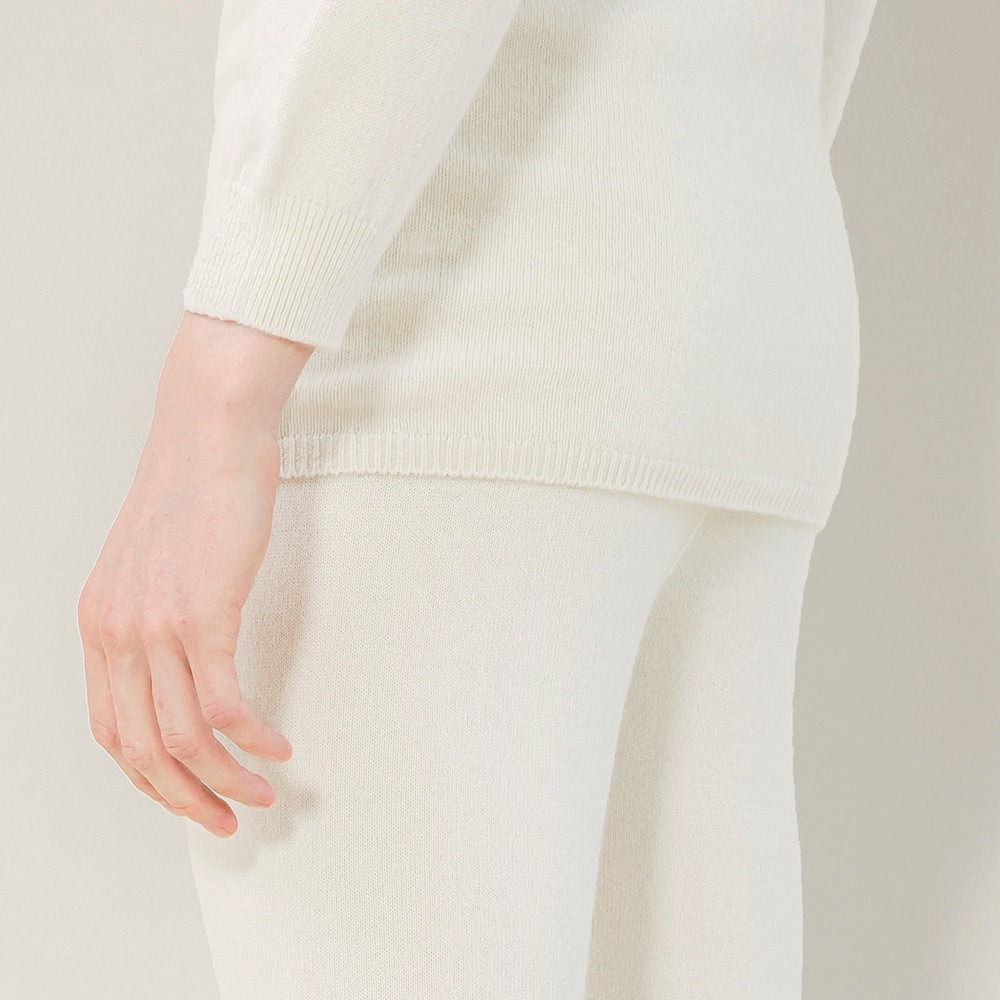 カシミヤ１００％　インナーパンツ