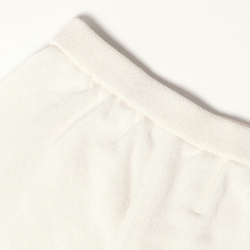 カシミヤ１００％　インナーパンツ