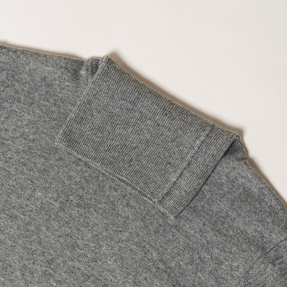 定価5.7万 FUMIKA_UCHIDA カシミヤ100% クロップドニット FUMIKA_UCHIDA（ニット/セーター）のフリマアイテム一覧