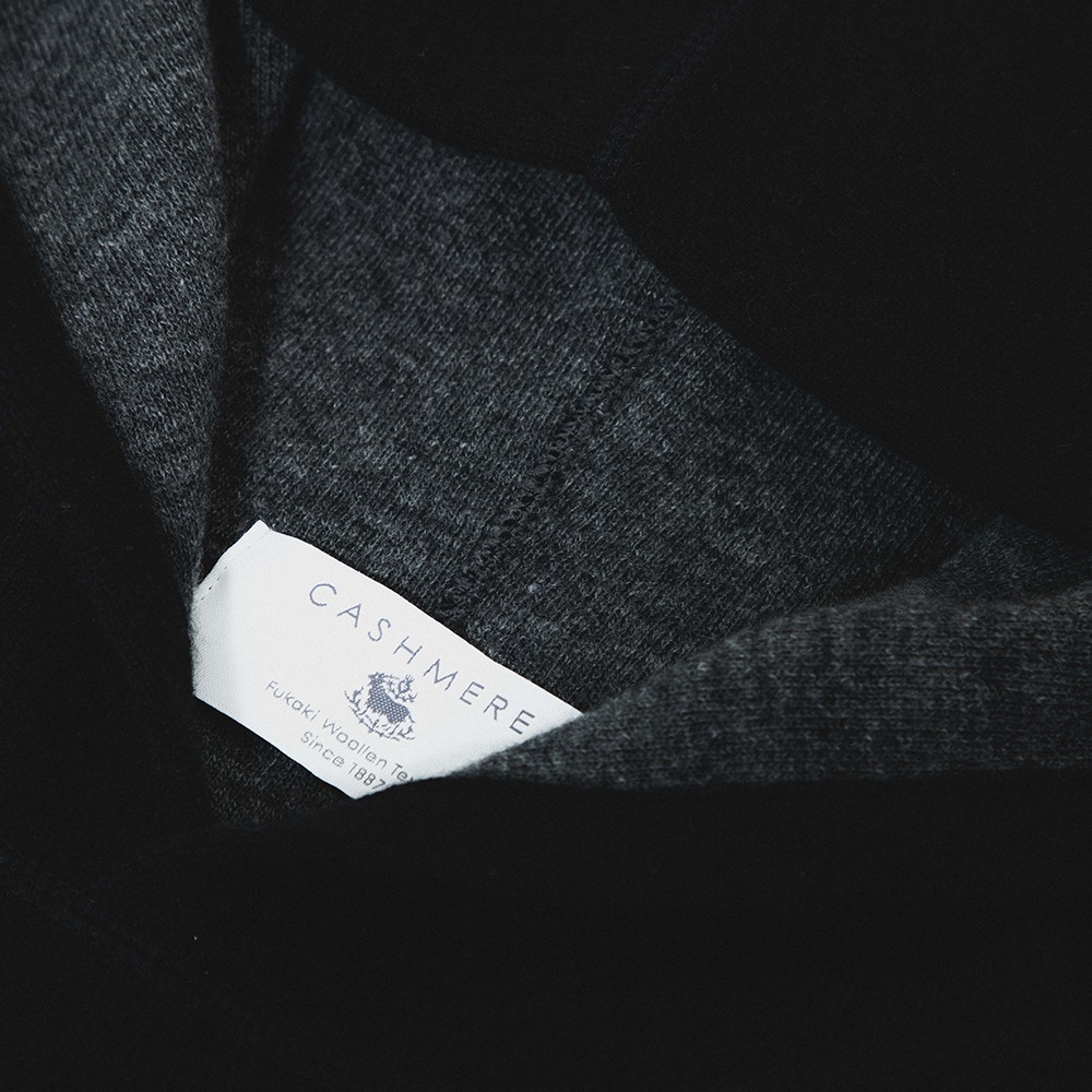 カシミヤ100％ Ｗフェイスフーディ