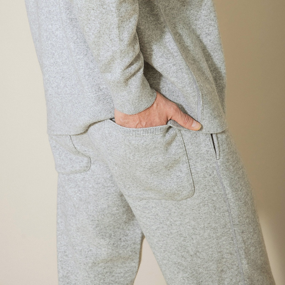 カシミヤ100％ スウェットパンツ