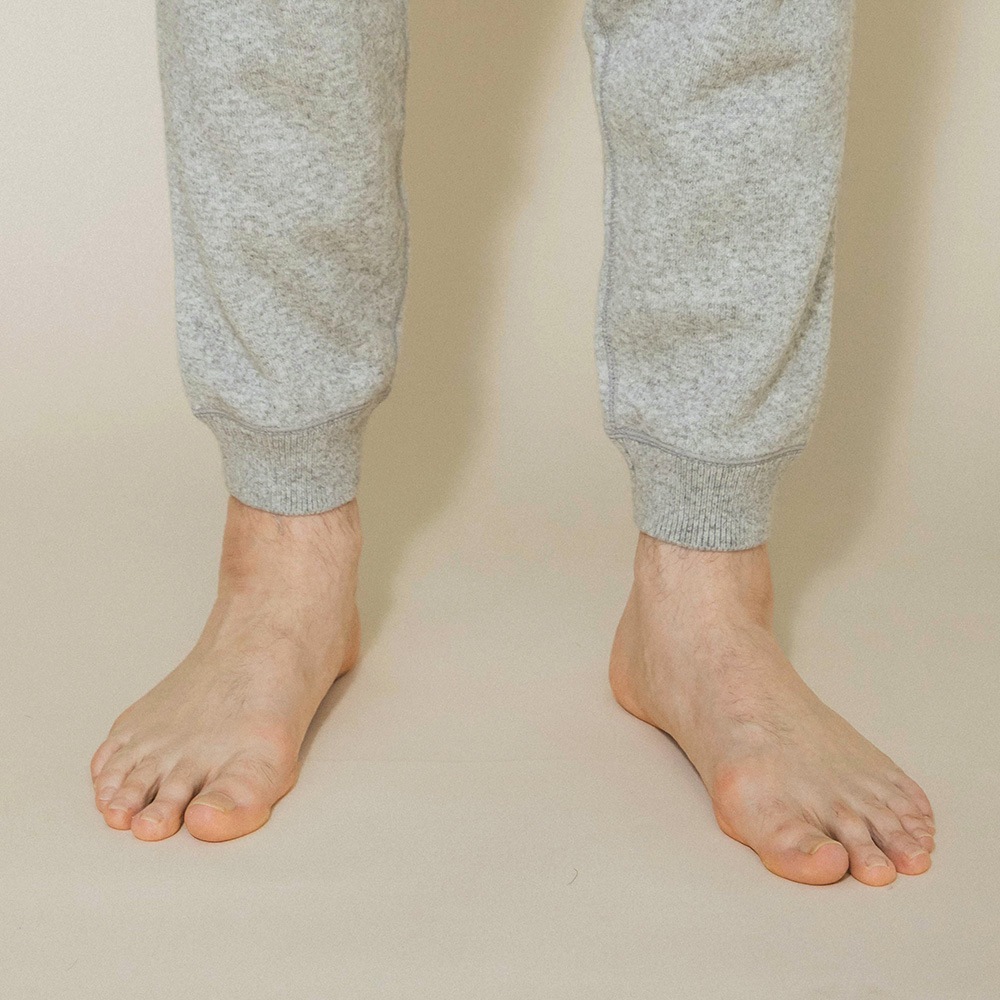 カシミヤ100％ スウェットパンツ